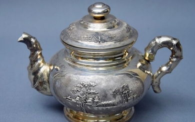 Teapot, Antique teapot 900s solid silver from Vietnam - .900 silver - Viet Nam - Early 20th century