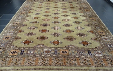 Turkmen Yomut - Carpet - 340 cm - 250 cm