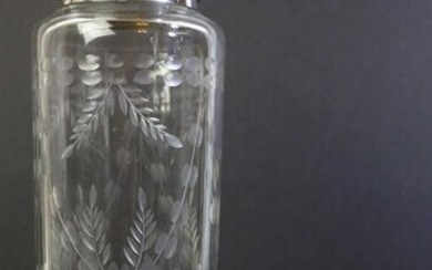 VERY FINE CUT CRYSTAL COCKTAIL SHAKER