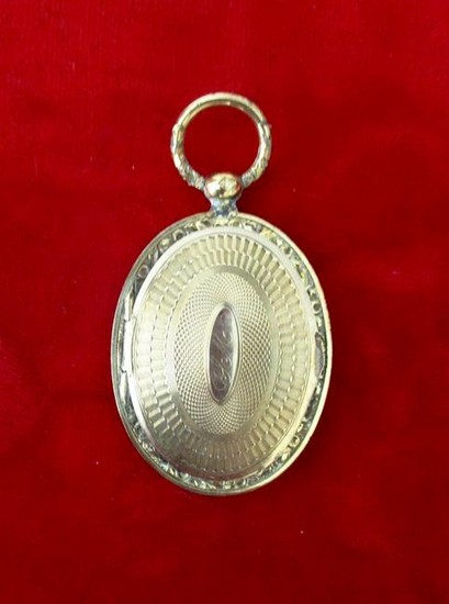 Victorian Oval Rolled Gold Picture Locket