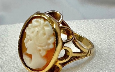 Vintage 9k Gold Wilson & Gill London Cameo Ring