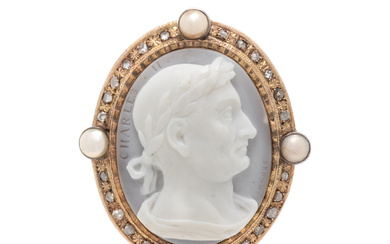 WILLIAM BROWN, ANTIQUE, PEARL, DIAMOND AND CHALCEDONY CAMEO BROOCH