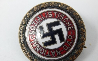 WWII Nazi Party Badge 30.5mm by DESCHLER & SOHN BERLIN 9 wit...