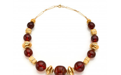 Yellow 9K and 18K gold graduated amber bead and bone necklace with discoid spacers, g 77.16 circa, length cm 50...