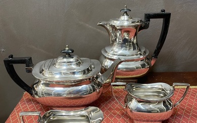 walker and hall - Coffee and tea service (4) - Silver-plated
