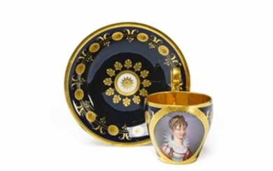 A Niedermayer porcelain cup with a portrait o ...