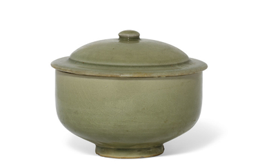 A YAOZHOU CELADON BOWL AND COVER, SONG DYNASTY (960-1279)