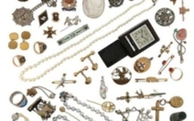 A large quantity of jewellery, including a collect…