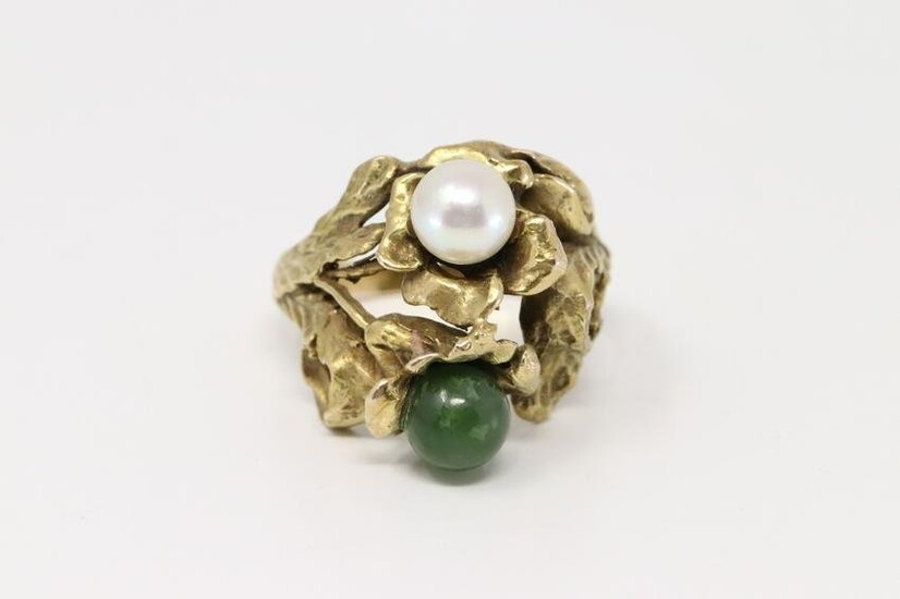 14Kt Yellow Gold Vintage Pearl & Jade Ring.