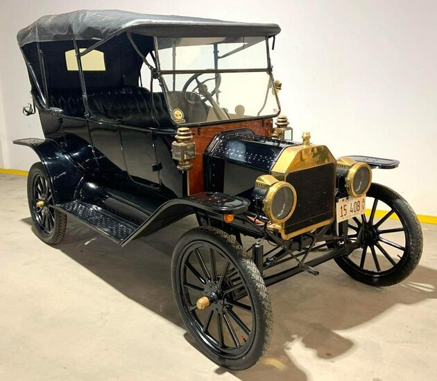1914 Ford Model T Brass Touring Car