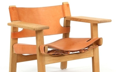 Børge Mogensen: “The Spanish Chair”. Armchair with solid oak frame. Seat and back stretched with full grain leather.