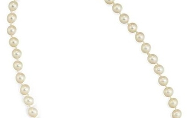 A 9CT CULTURED PEARL NECKLACE, the uniform pearls, each