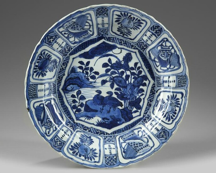 A CHINESE BLUE AND WHITE 'DUCKS AND LOTUS''KRAAK