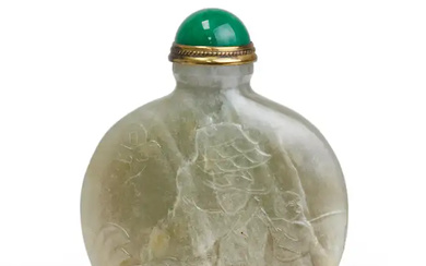 A Chinese pale jade 'Official' spade-shaped snuff bottle Qing dynasty, 19th century...