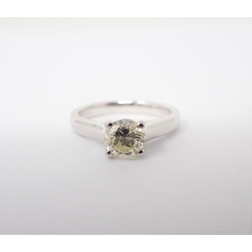 A Diamond single stone Ring claw-set brilliant-cut stone, 1c...