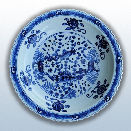 A Fine Chinese Blue And White Charger 19th Century