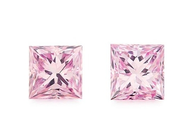 A PAIR OF NATURAL FANCY INTENSE PINK DIAMONDS of 0.48