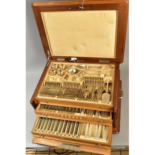 A SECOND HALF 20TH CENTURY WALNUT AND OAK CASED CONTINENTAL ...