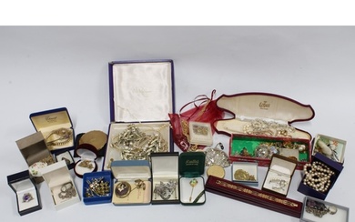 A quantity of vintage and later costume jewellery (a mixed l...