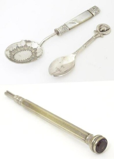 A silver plated jam / preserve spoon with mother of