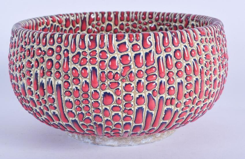AN UNUSUAL CHINESE DRIP GLAZED POTTERY BOWL 20th