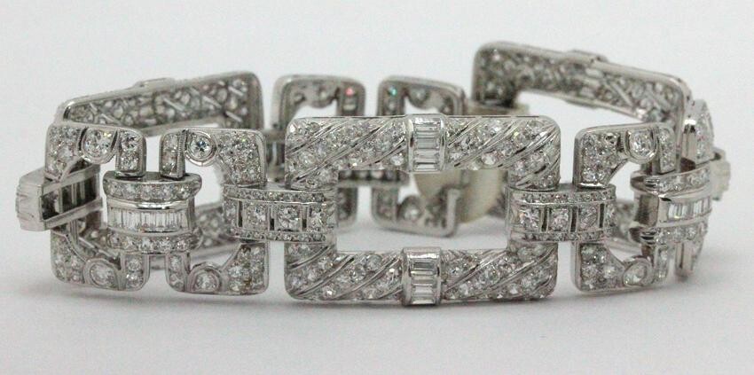 Art Deco Platinum and 12.40ct Diamond Bracelet