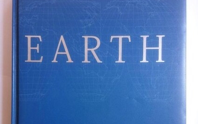 [Atlases]. Earth. St. Ives, Millennium House, 2008, 154...