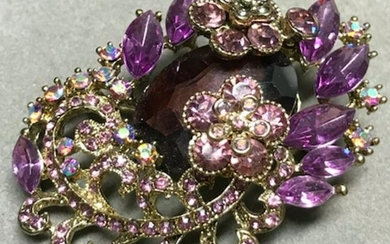 Beuatiful Purple Crystal Floral Form Costume Brooch Pin