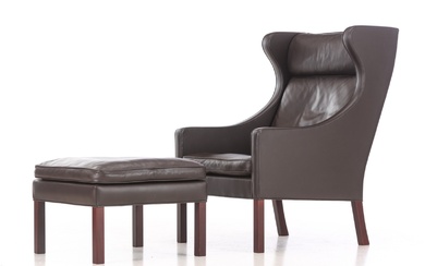 Børge Mogensen. Wingback chair with ottoman, dark brown leather, model 2202 and 2204 (2)