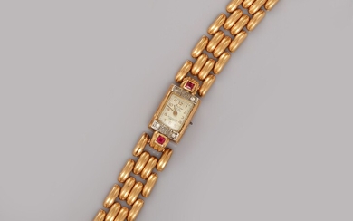 Bracelet montre en or rose , 750 MM, lunette... - Lot 10 - Marie-Saint Germain