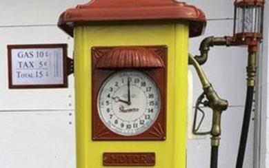 Ca 1930’s Sharemeter restored Shell gas pump