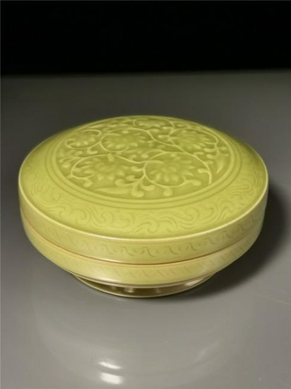 Chinese Yaozhou kiln Porcelain Box