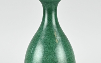 Chinese knob vase, H 20.5 cm.