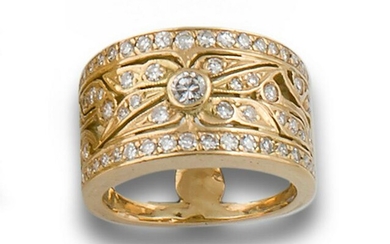 GOLD RING WITH DIAMOND LEAVES