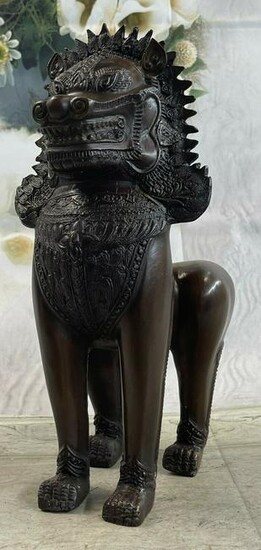 Guardian vintage royal foo dog lion bronze sculpture
