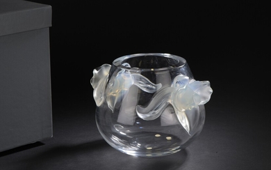 LALIQUE France Vase ovoïde en cristal translucide préssé moulé modèle "Orchidées". Signé "Lalique France" H_16,5...