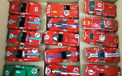 LOT de 15 véhicules échelle 1/43 métal : 1x Starter Ferrari 375 MM E. Bourdin...