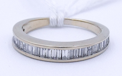 Ladies 14k Diamond Baguette Ring Size 5.25