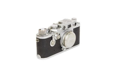 Leica III F Elmar 3.5/5cm La Leica III F Ã¨ stata la