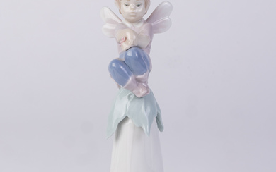 Lladro Fairy Bell Porcelain Collectible Figurine