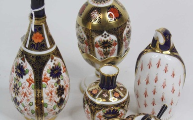 Lot details A collection of Royal Crown Derby imari wares,...