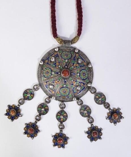 Necklace with large round silver pendant 800 thousandths filigree, enamelled yellow, green and blue and set with a coral cabochon in the center, from the pendant come five enamelled silver and coral charms, cord of trimmings - Kabylia Beni Yeni -...