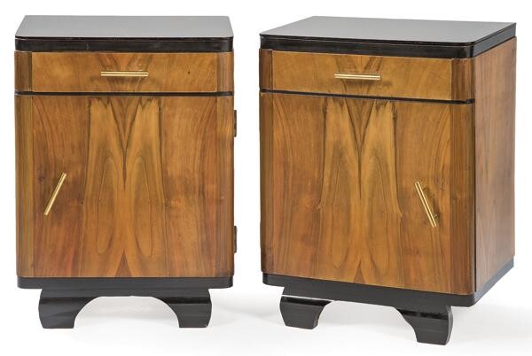 Pair of side tables in walnut root wood, with ebonised
