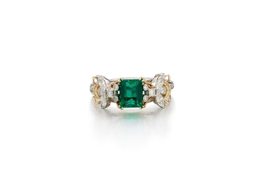 Schlumberger for Tiffany & Co. | Emerald and Diamond Ring | Schlumberger for Tiffany & Co. | 2.01 克拉 天然「哥倫比亞」祖母綠 配 鑽石 戒指