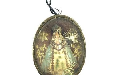 Spanish-American oval reliquary