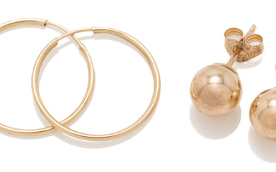 TWO PAIRS OF 9CT GOLD EARRINGS; pair 6mm round ball...