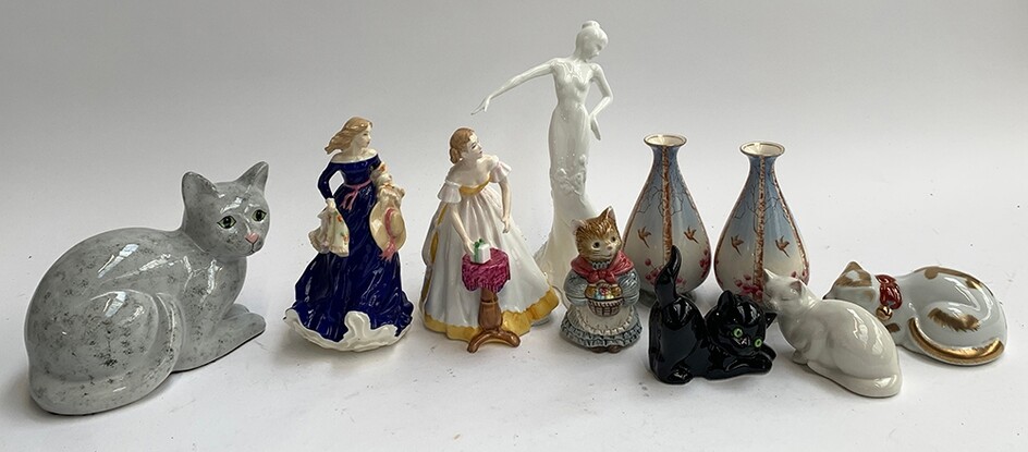 Two Royal Doulton figurines, 'Moonlight Stroll' and