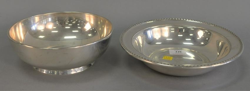 Two sterling silver bowls, dia. 8 1/2", 10", 25.6 t.oz.