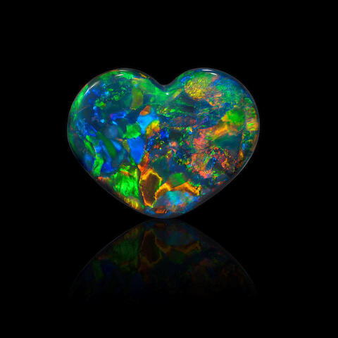 Very Fine Heart-shaped Black Opal