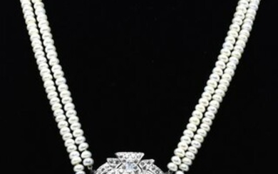 Vintage C 1950s Marvella Faux Pearl Necklace